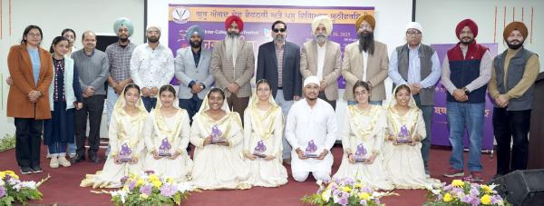 Prize distribution ceremony in the 14th Youth Festival in the Categories of Shabad Gayan